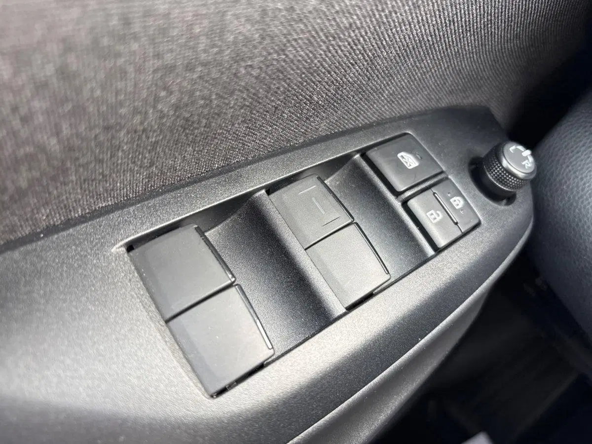 Toyota Yaris usata a Treviso (17)
