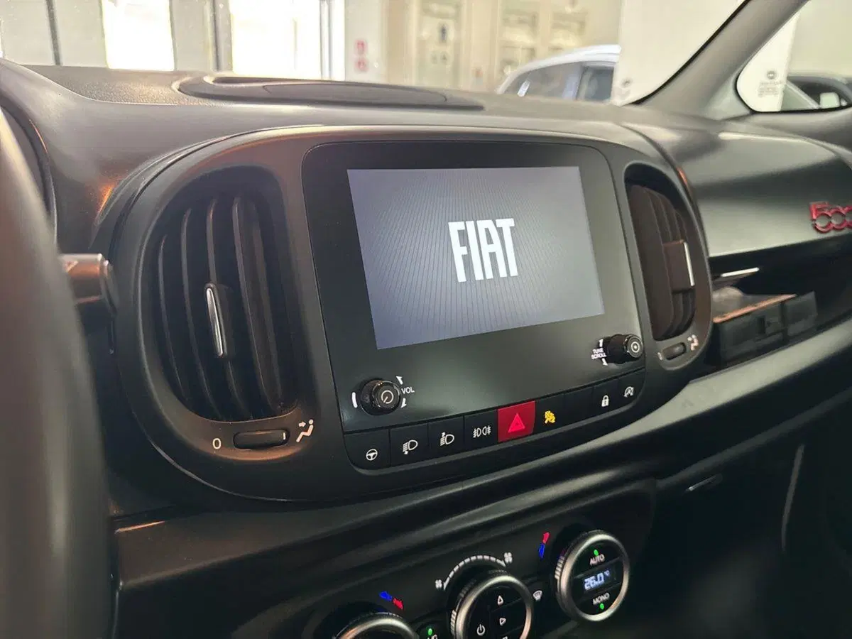 Fiat 500L usata a Prato (14)