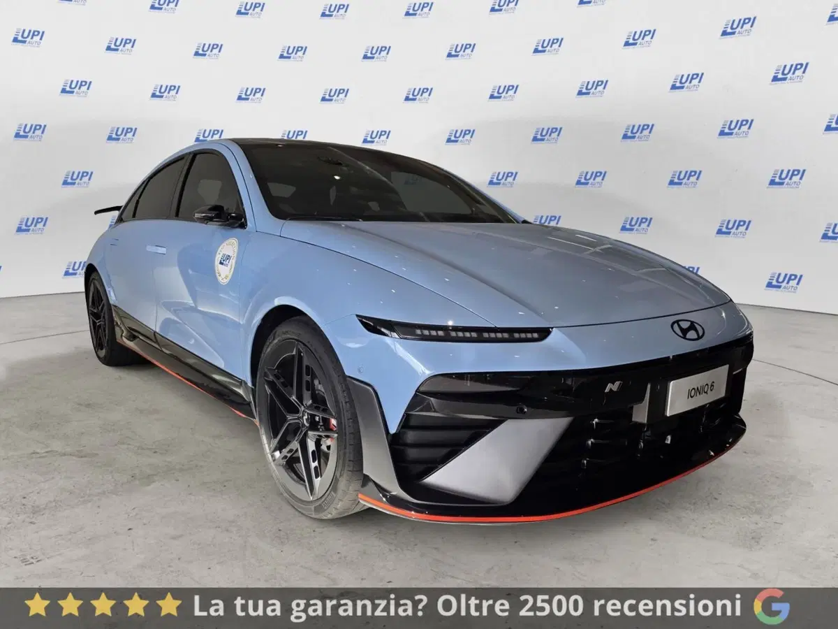 Hyundai Ioniq 6 N nuova a Pistoia (4)