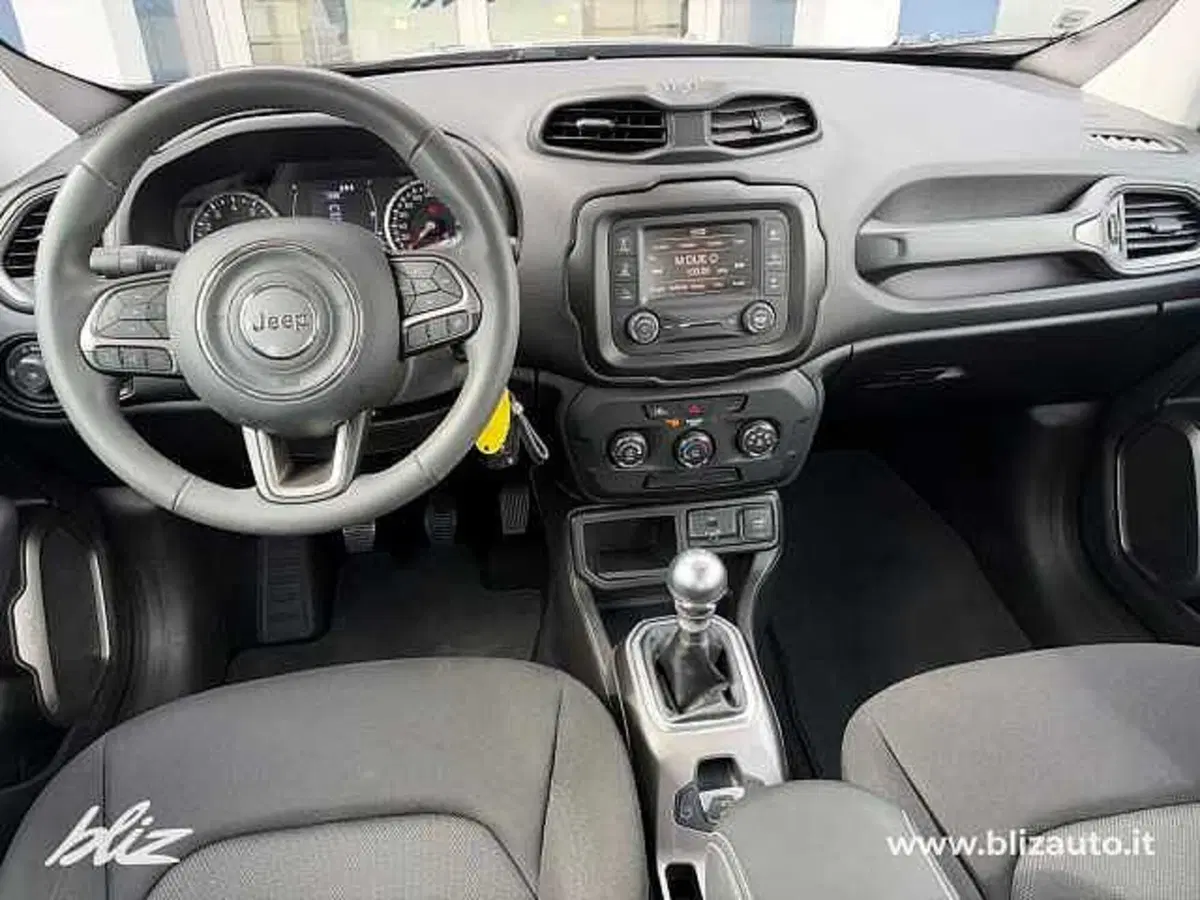Jeep Renegade usata a Udine (11)