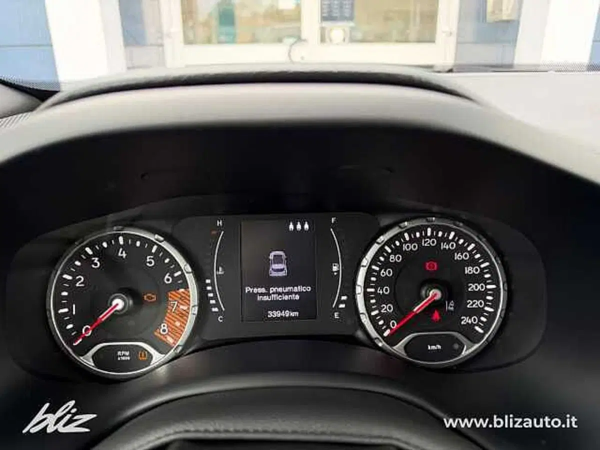 Jeep Renegade usata a Udine (18)