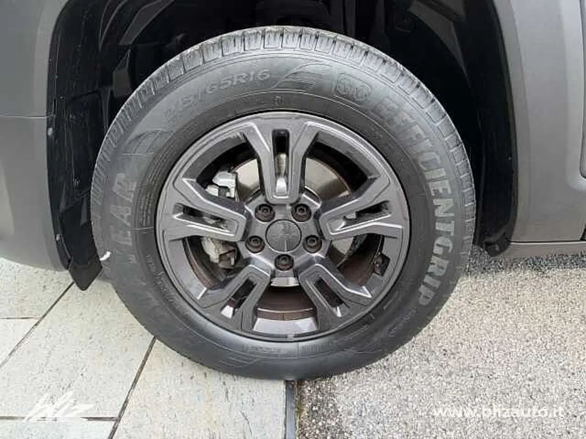 Jeep Renegade usata a Udine (9)