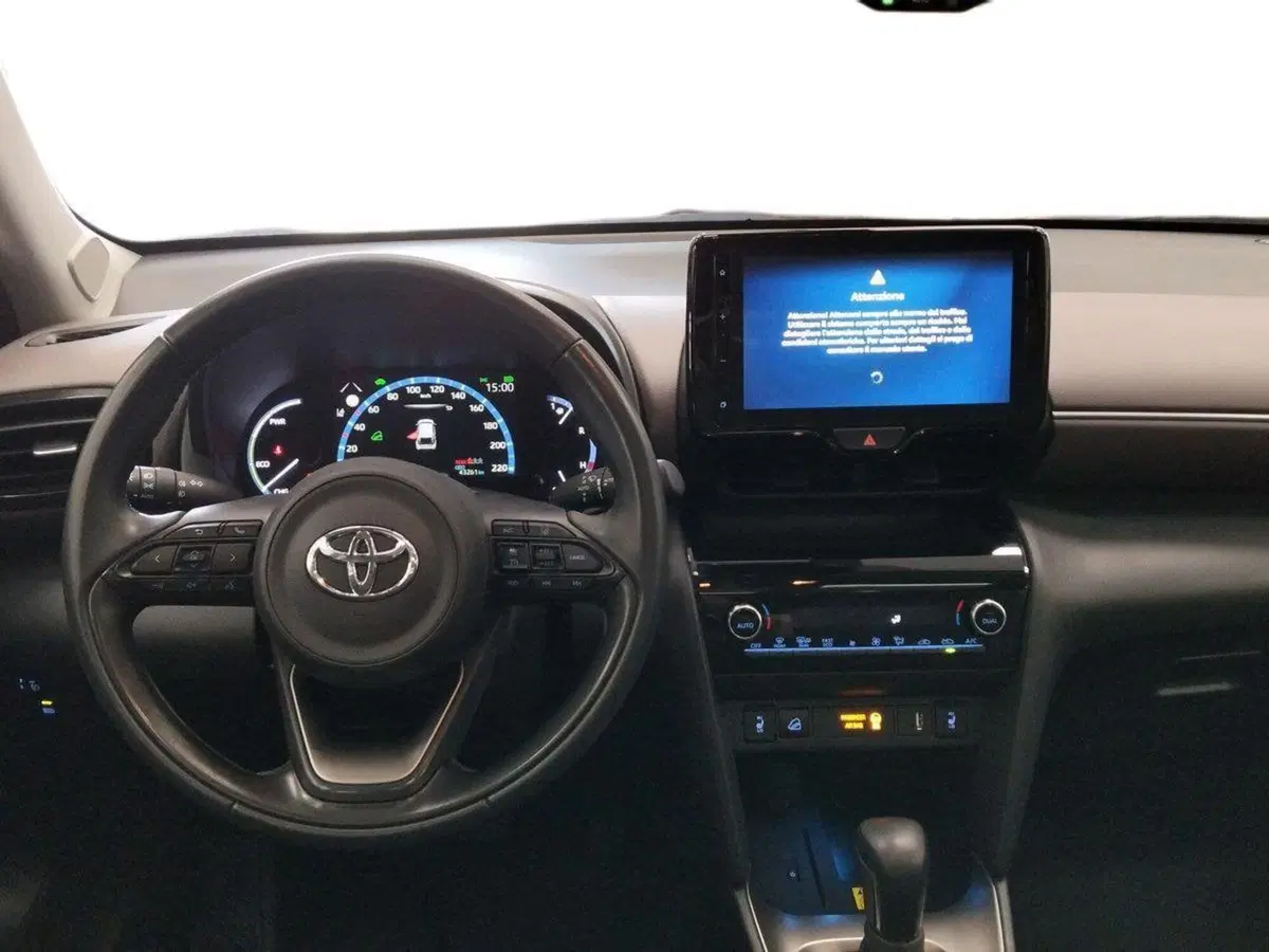 Toyota Yaris Cross usata a Roma (8)
