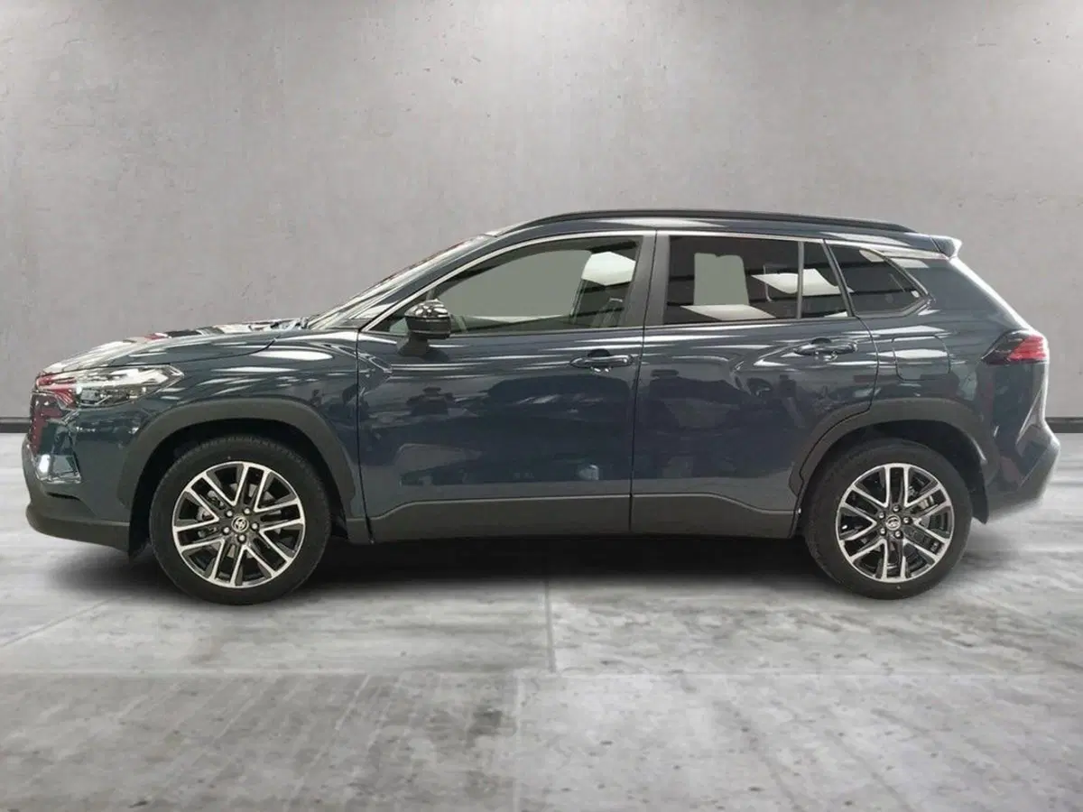 Toyota Corolla Cross usata a Roma (2)