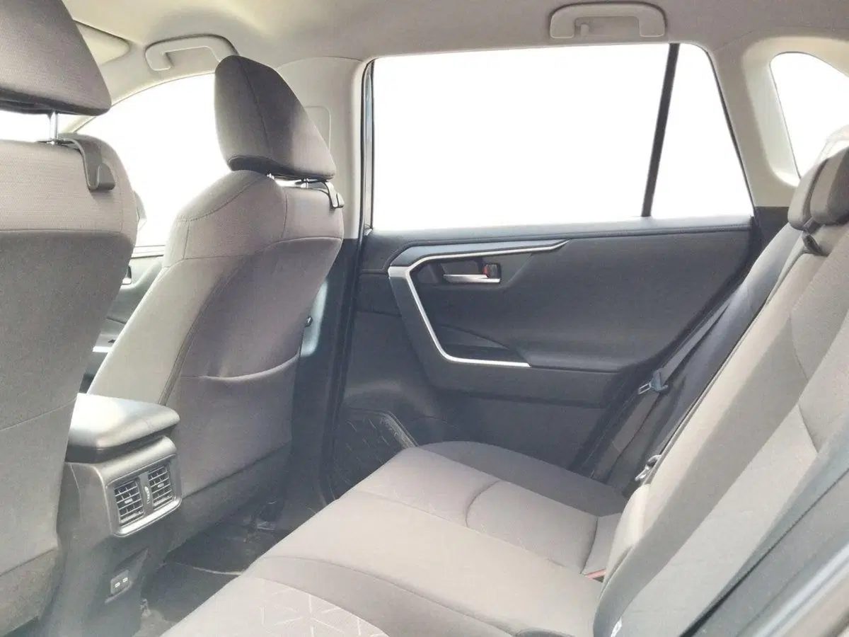 Toyota Rav4 usata a Roma (11)