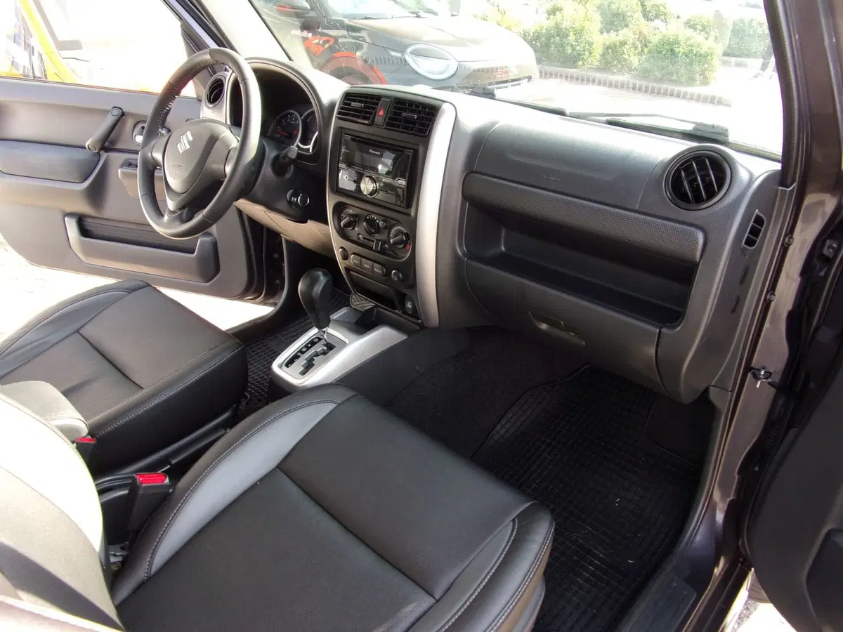 Suzuki Jimny usata a Reggio Emilia (10)