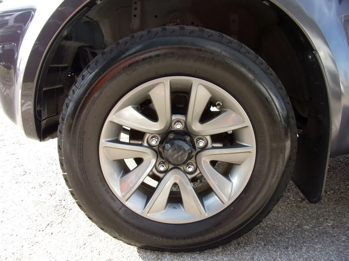 Suzuki Jimny usata a Reggio Emilia (9)
