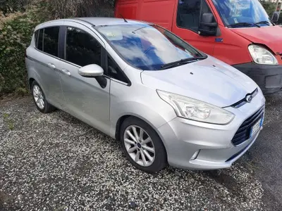 Ford B-Max B-Max 1.4 90 CV GPL Titanium del 2015 usata a La Spezia