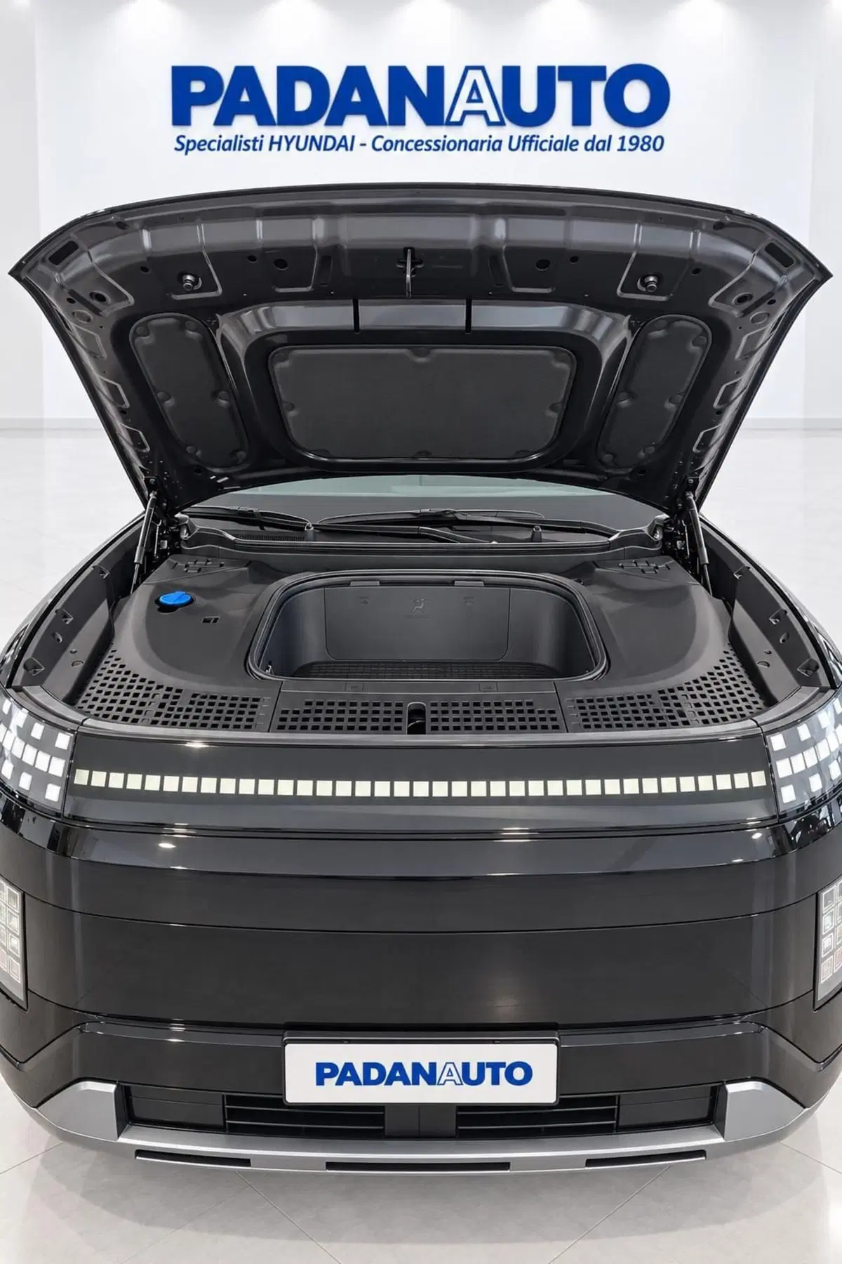 Hyundai Ioniq 9 nuova a Ferrara (10)