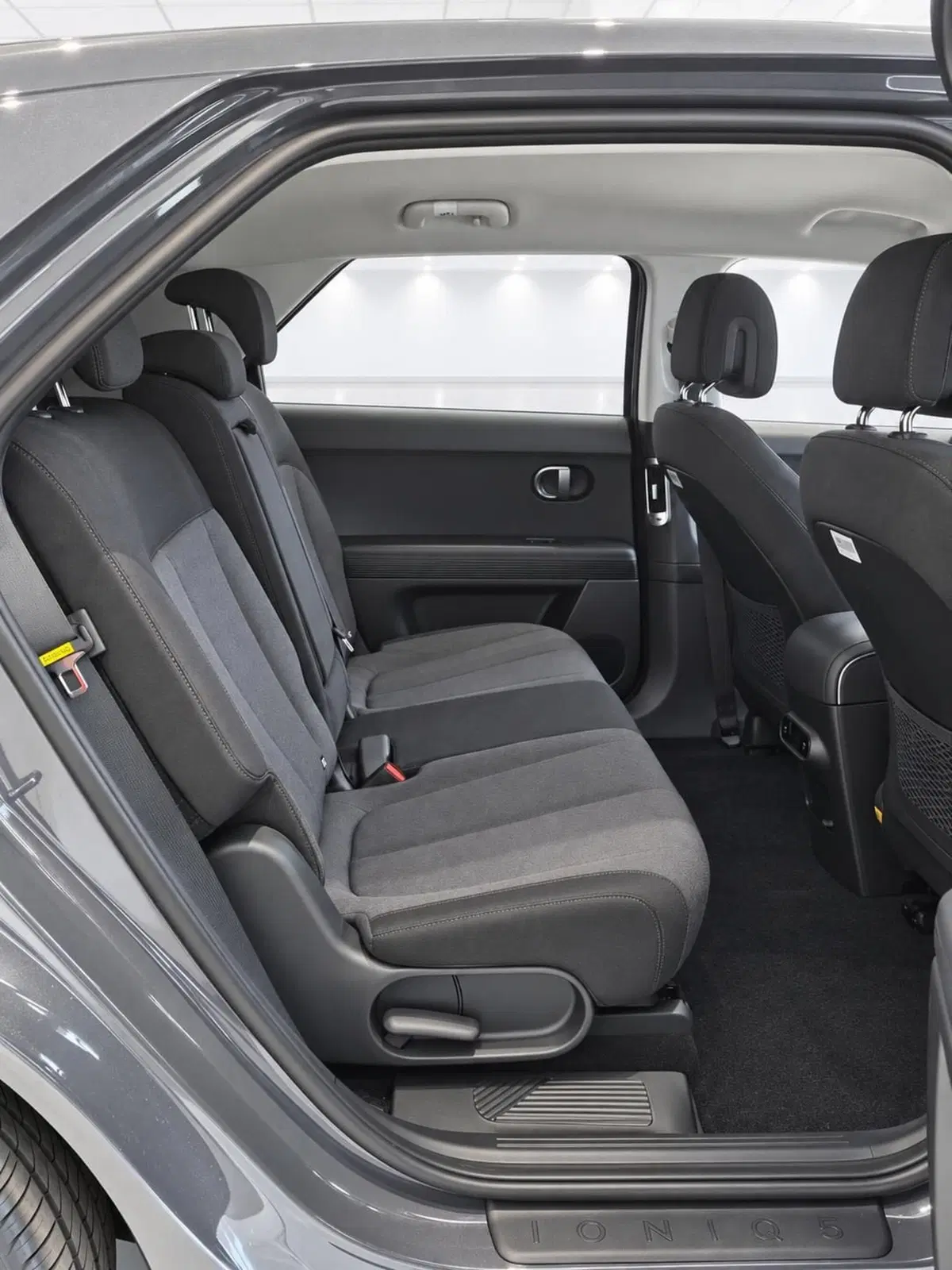 Hyundai Ioniq 5 nuova a Ferrara (10)