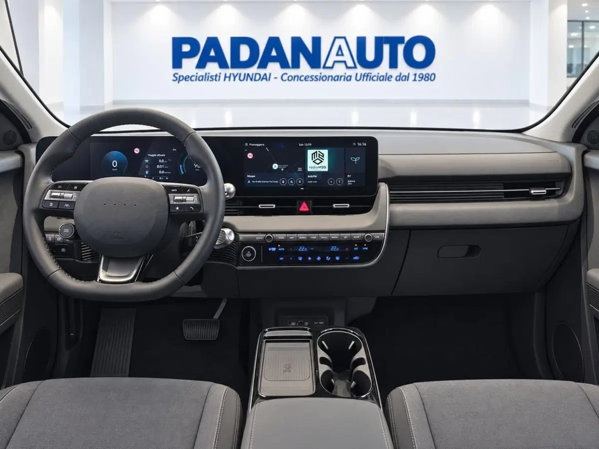 Hyundai Ioniq 5 nuova a Ferrara (12)