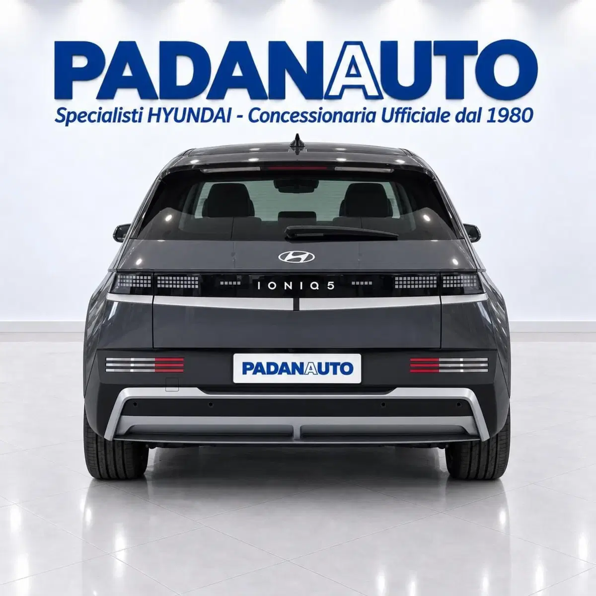 Hyundai Ioniq 5 nuova a Ferrara (4)
