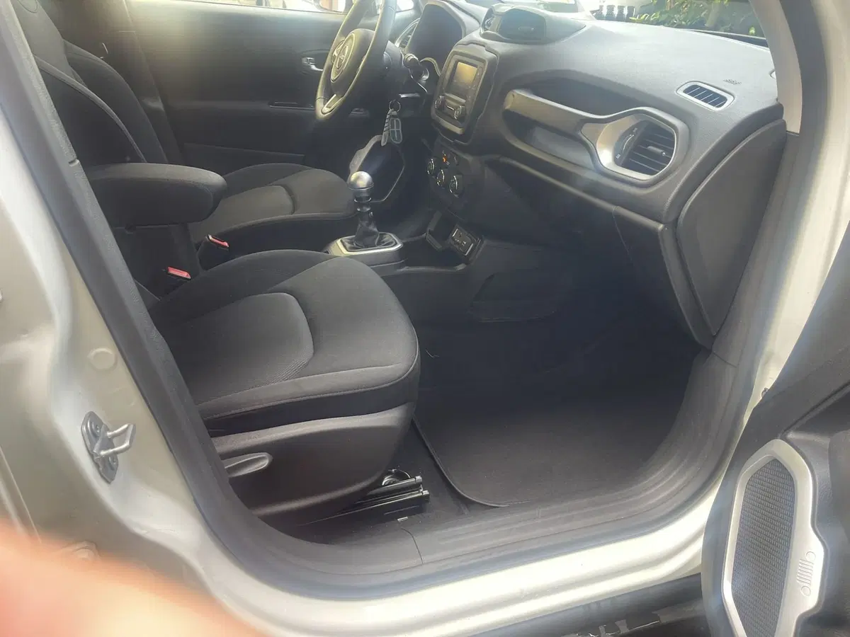 Jeep Renegade usata a Bologna (8)