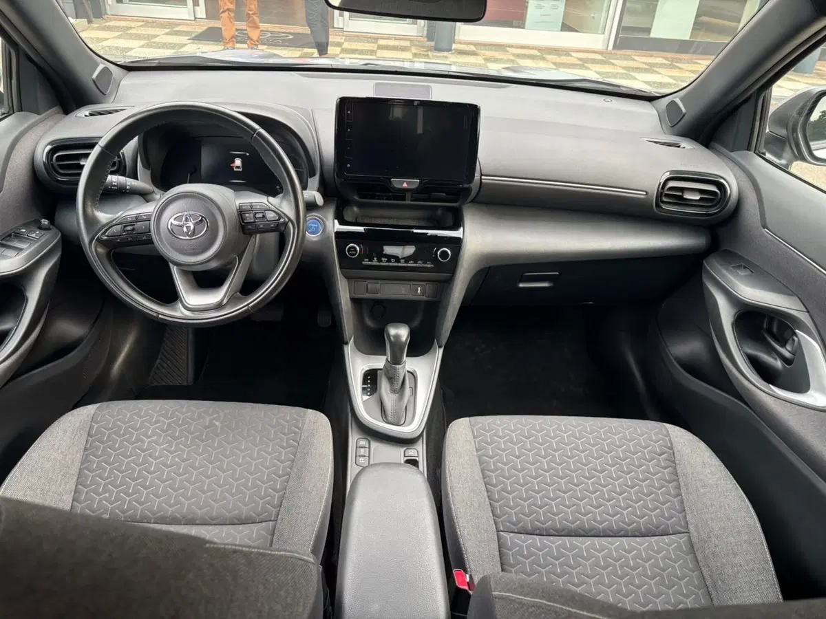 Toyota Yaris Cross usata a Bologna (9)