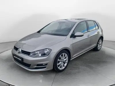 Volkswagen Golf 1.6 TDI DPF DSG 5p. Highline del 2014 usata a Bologna