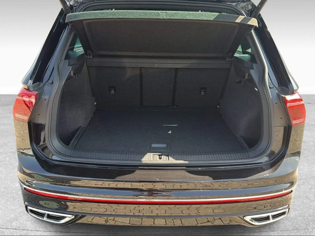 Volkswagen Tiguan usata a Livorno (6)