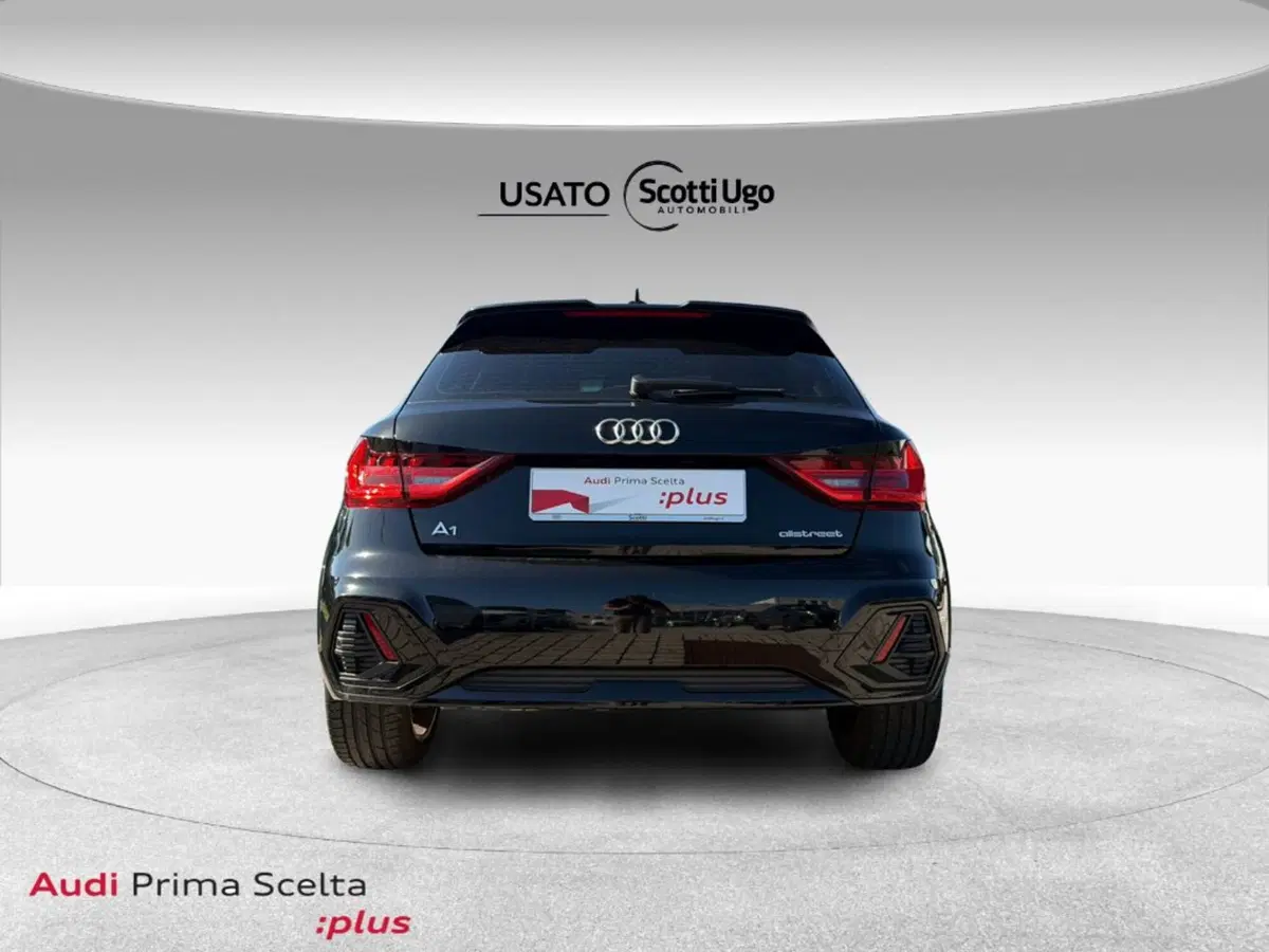 Audi A1 allstreet usata a Livorno (5)