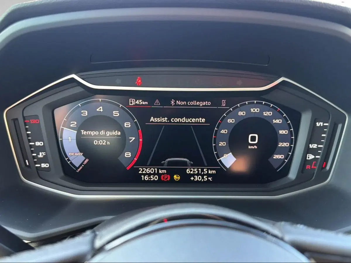 Audi A1 allstreet usata a Livorno (7)
