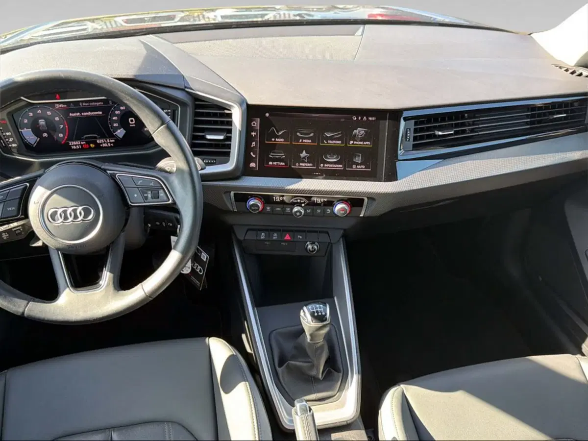 Audi A1 allstreet usata a Livorno (9)