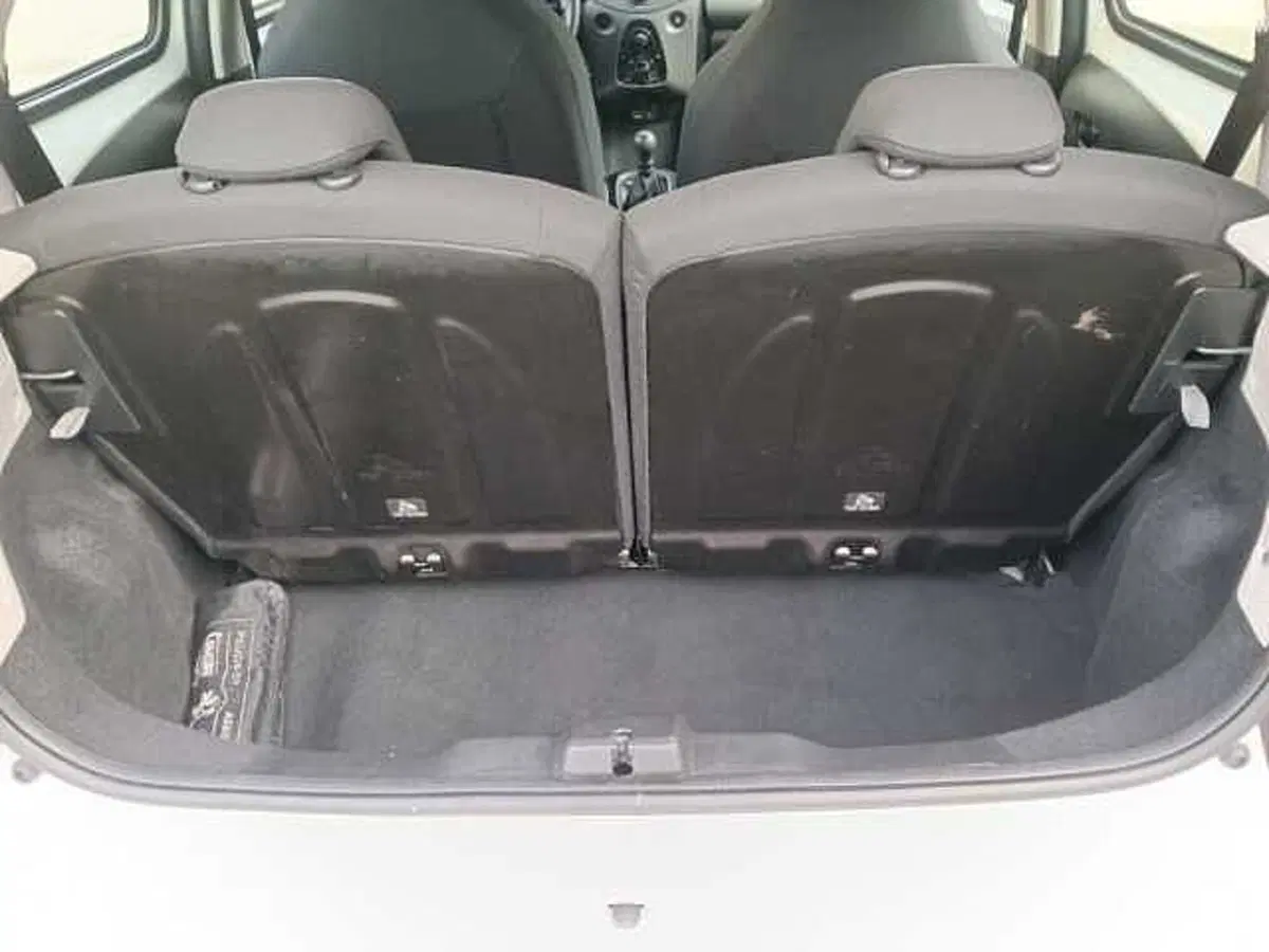 Peugeot 108 usata a Pesaro-Urbino (13)