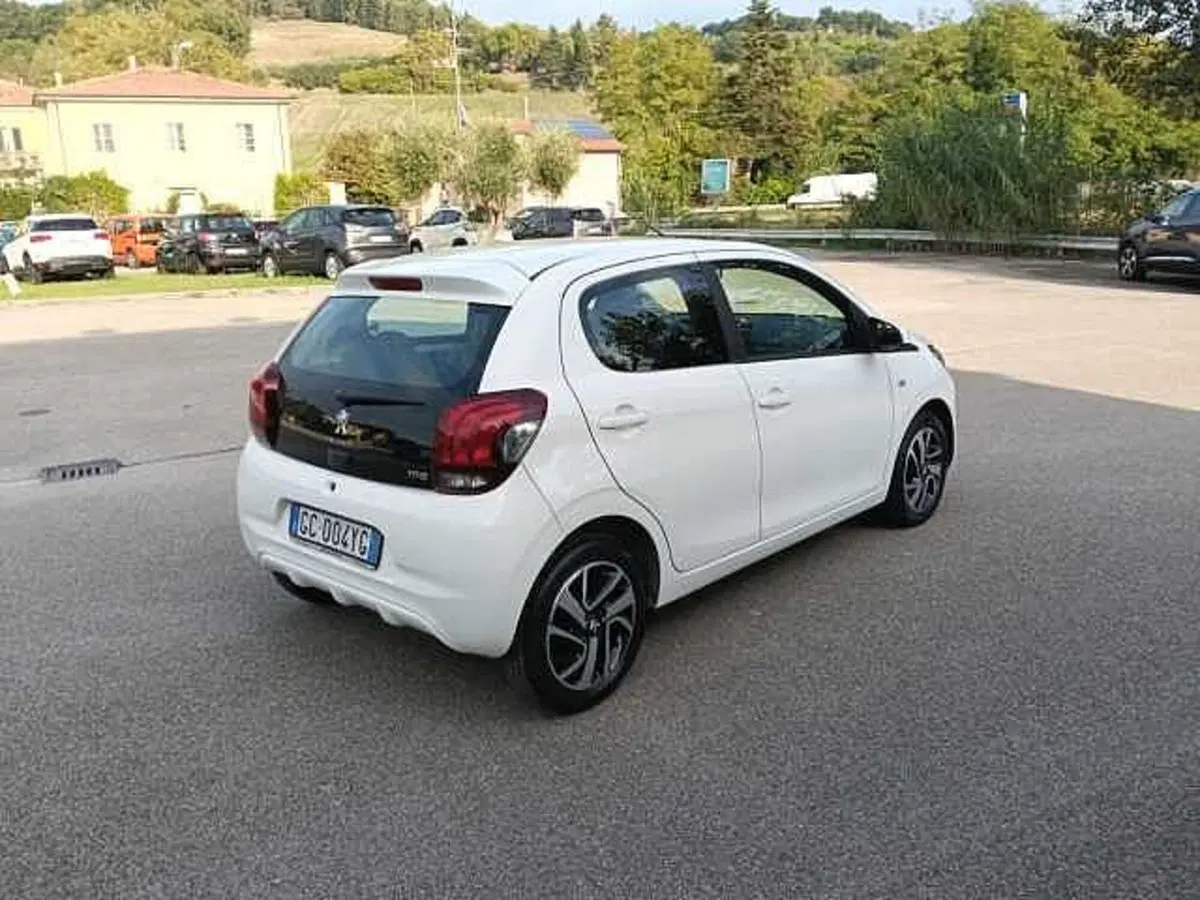 Peugeot 108 usata a Pesaro-Urbino (6)