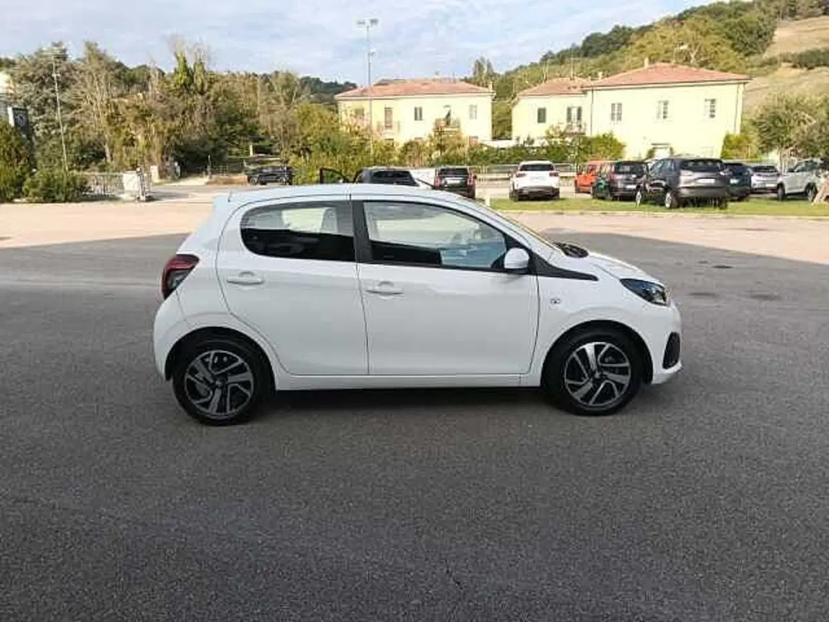 Peugeot 108 usata a Pesaro-Urbino (7)