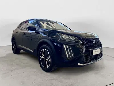 Peugeot 2008 1.2 hybrid Allure 110cv e-dcs6 nuova a Monopoli