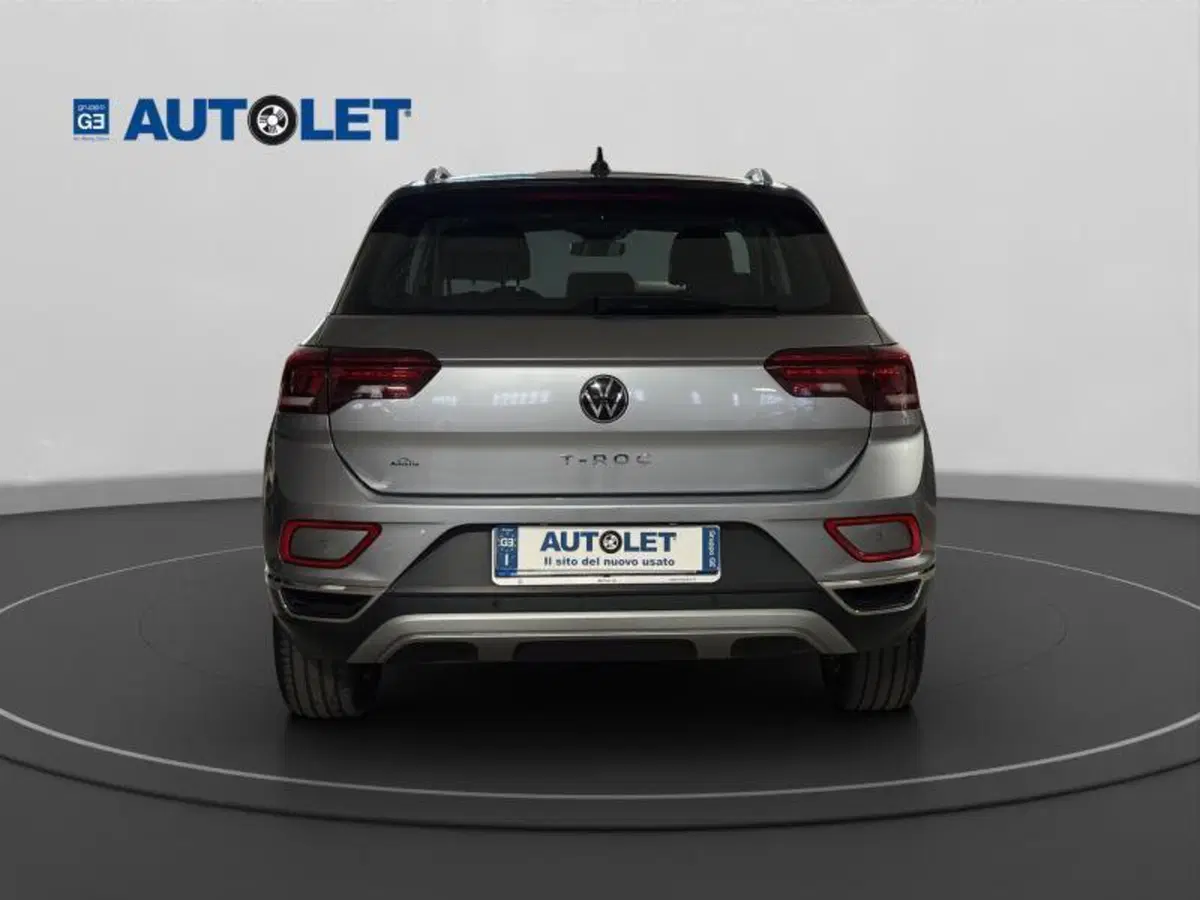 Volkswagen T-Roc usata a Genova (6)