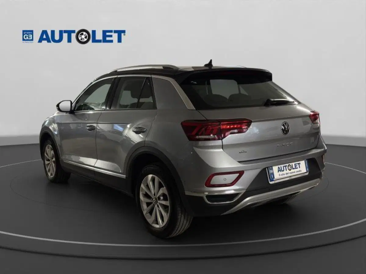 Volkswagen T-Roc usata a Genova (8)