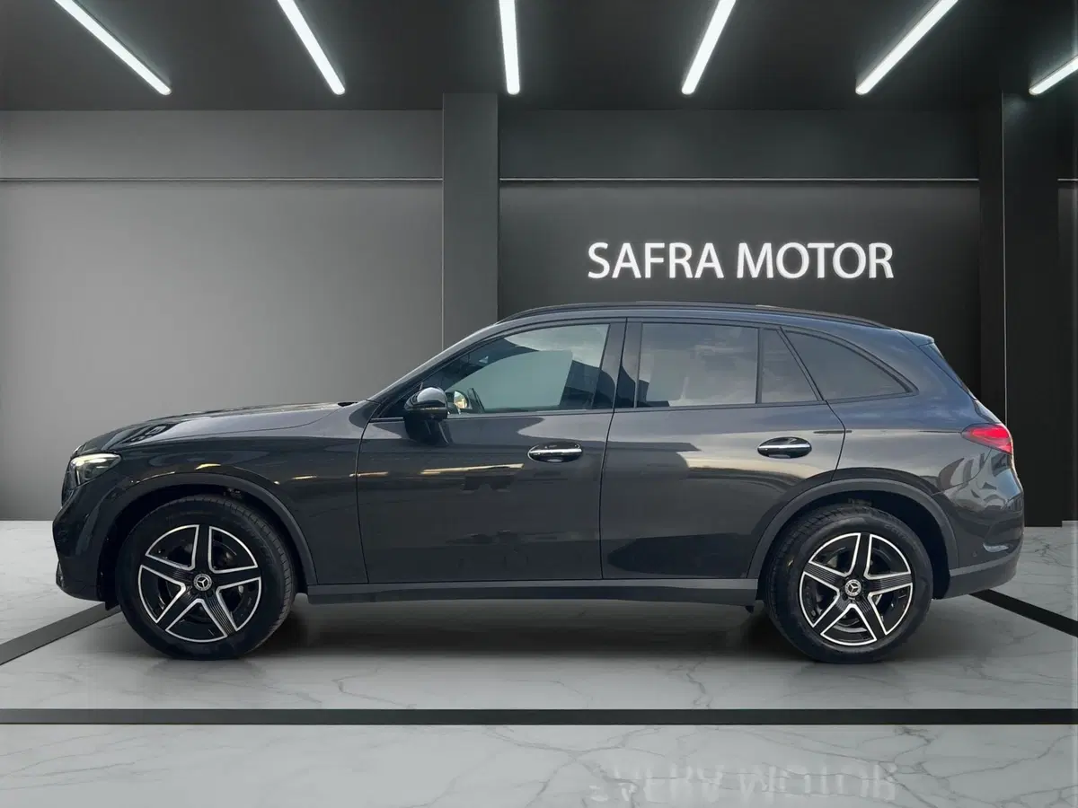 Mercedes-Benz GLC SUV usata a Cosenza (3)