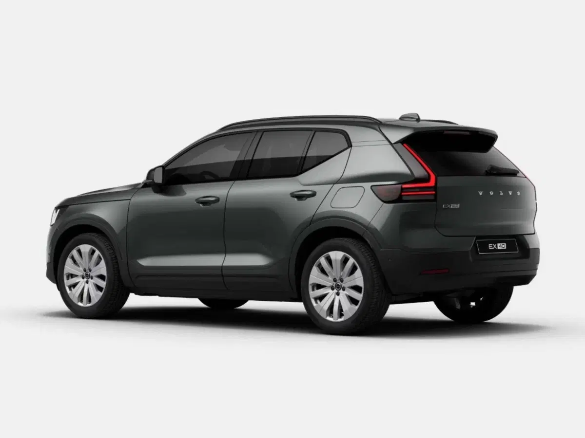 Volvo EX40 nuova a Como (3)