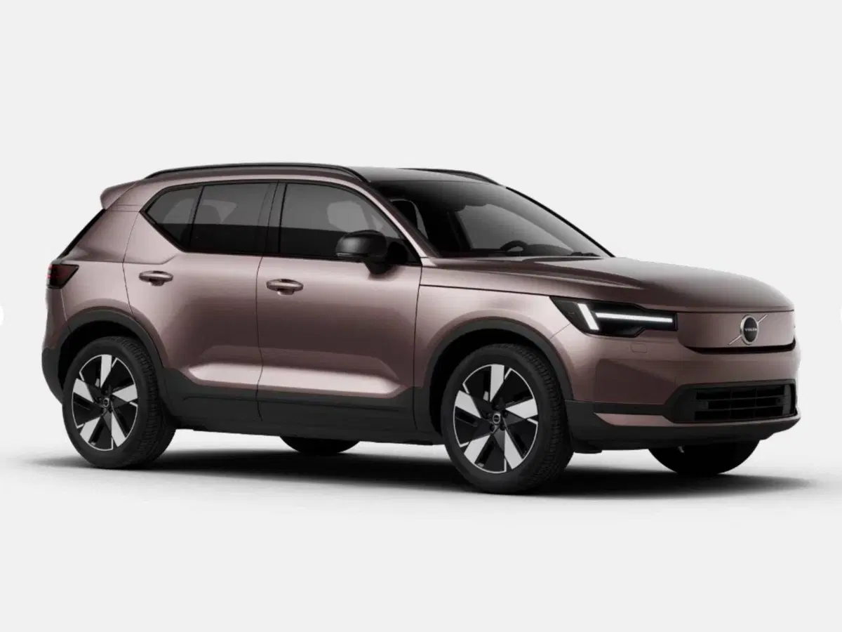 Volvo EX40 nuova a Como (3)
