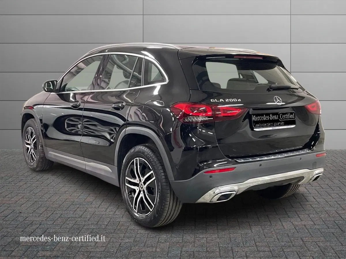 Mercedes-Benz GLA SUV usata a Macerata (3)