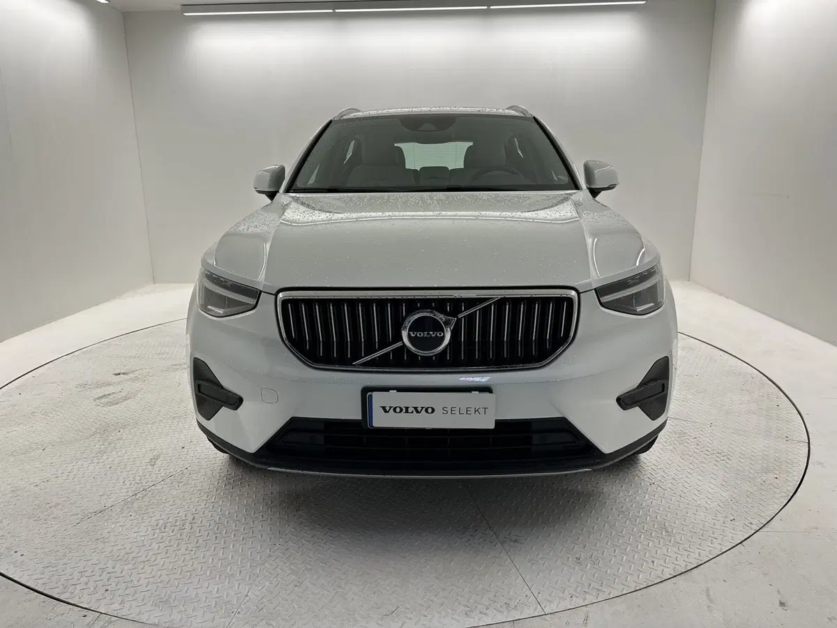 Volvo XC40 usata a Bergamo (8)