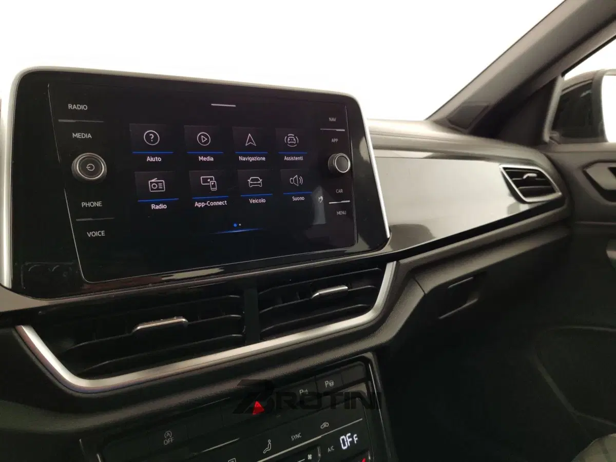 Volkswagen T-Roc usata a La Spezia (13)