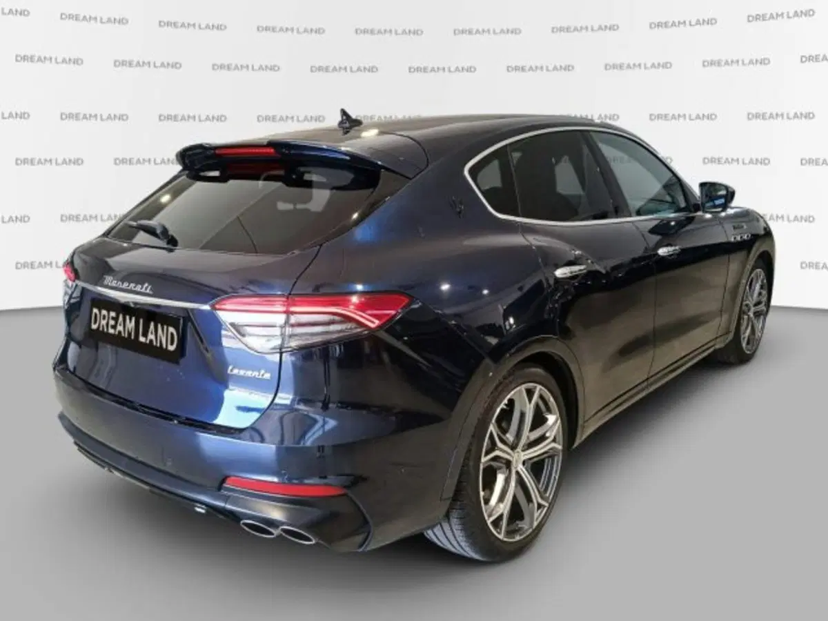 Maserati Levante usata a Livorno (6)