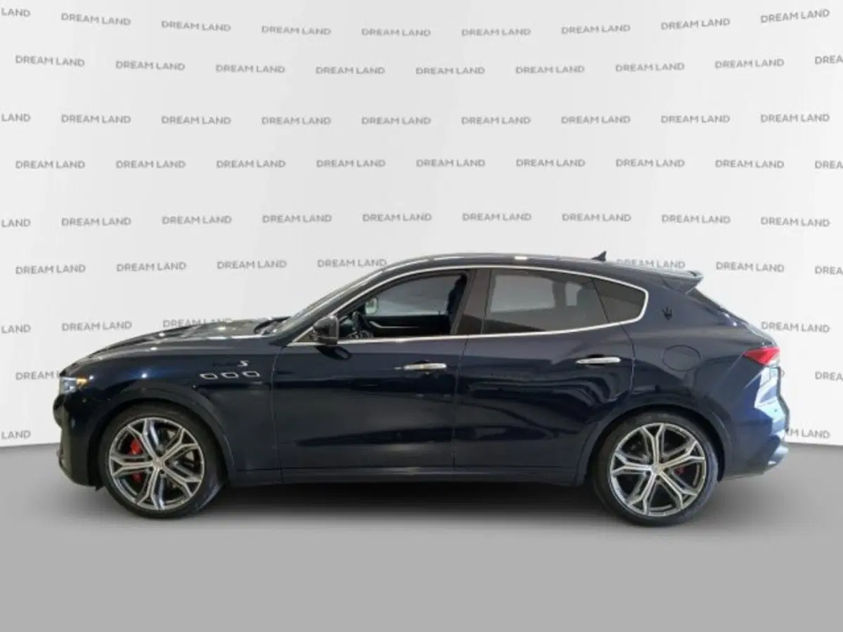 Maserati Levante usata a Livorno (9)