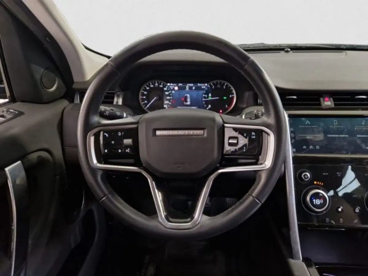 Land Rover Discovery Sport usata a Livorno (16)
