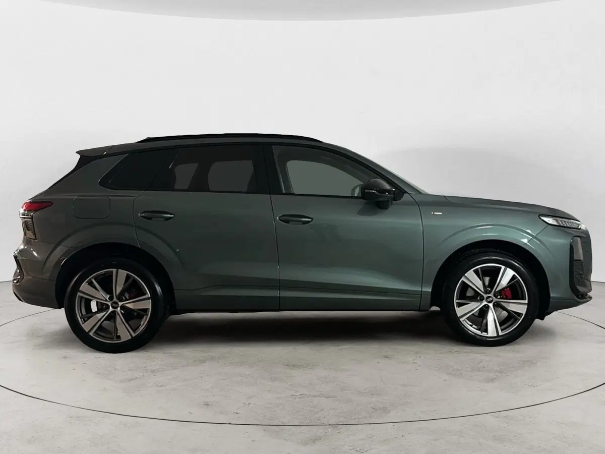 Audi Q3 Sportback usata a Napoli (5)