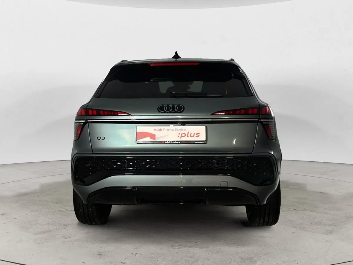 Audi Q3 Sportback usata a Napoli (6)