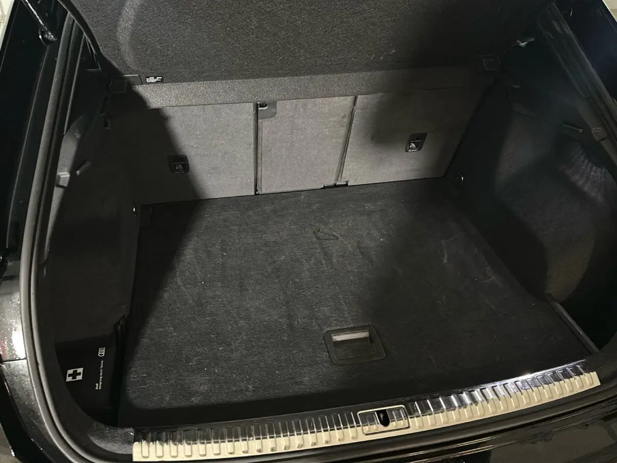 Audi Q3 Sportback usata a Napoli (18)