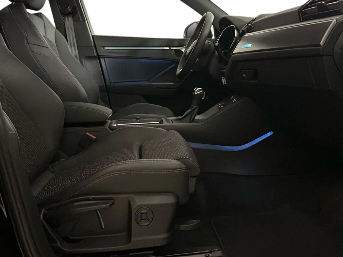 Audi Q3 Sportback usata a Napoli (7)