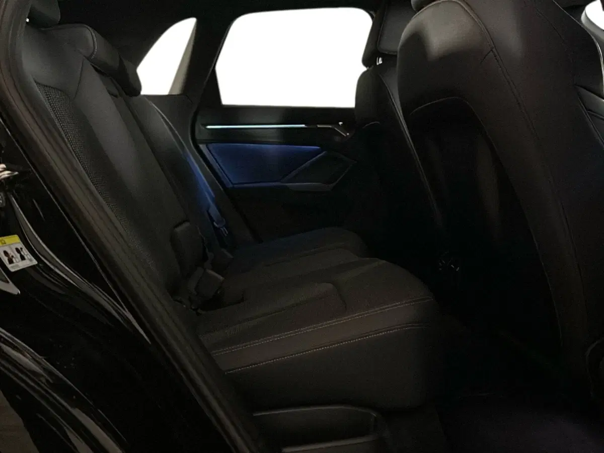 Audi Q3 Sportback usata a Napoli (8)