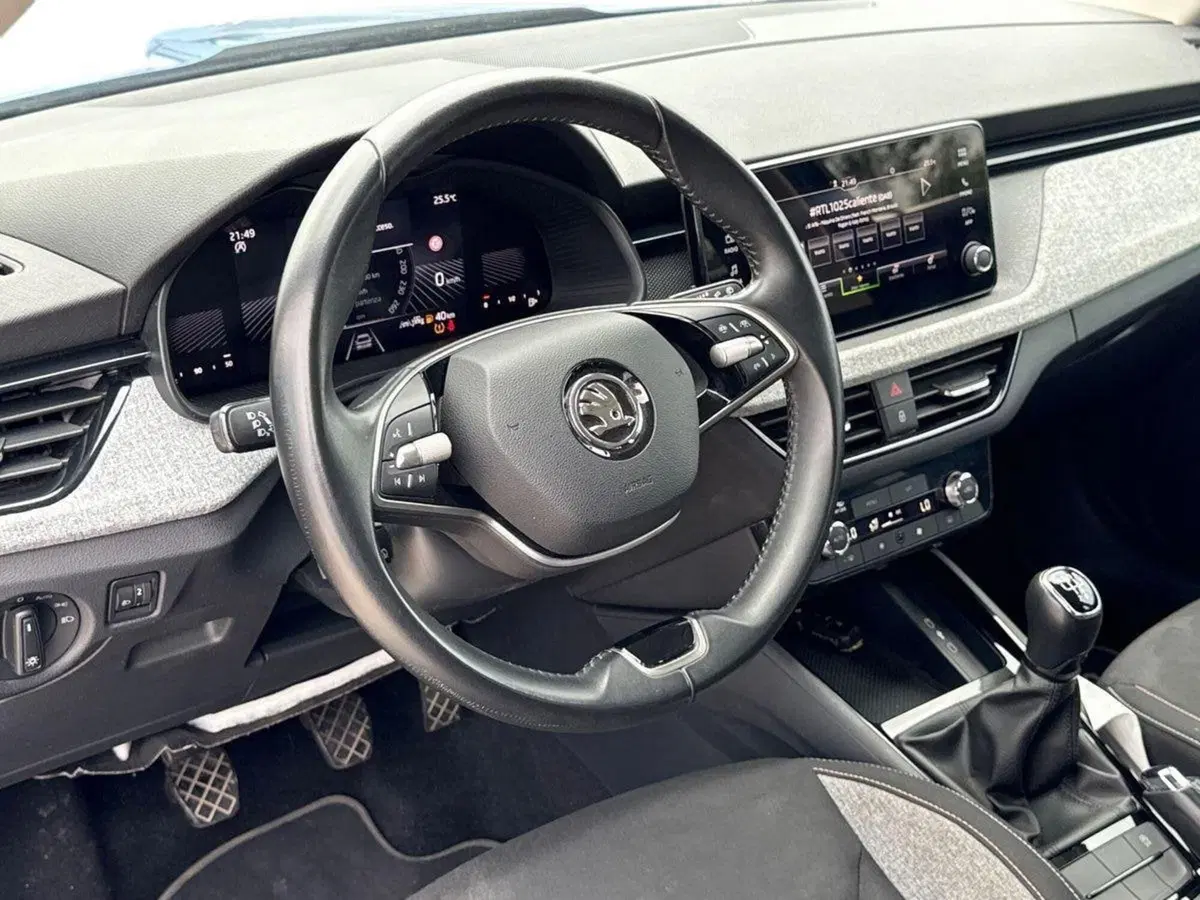 Skoda Kamiq usata a Palermo (6)