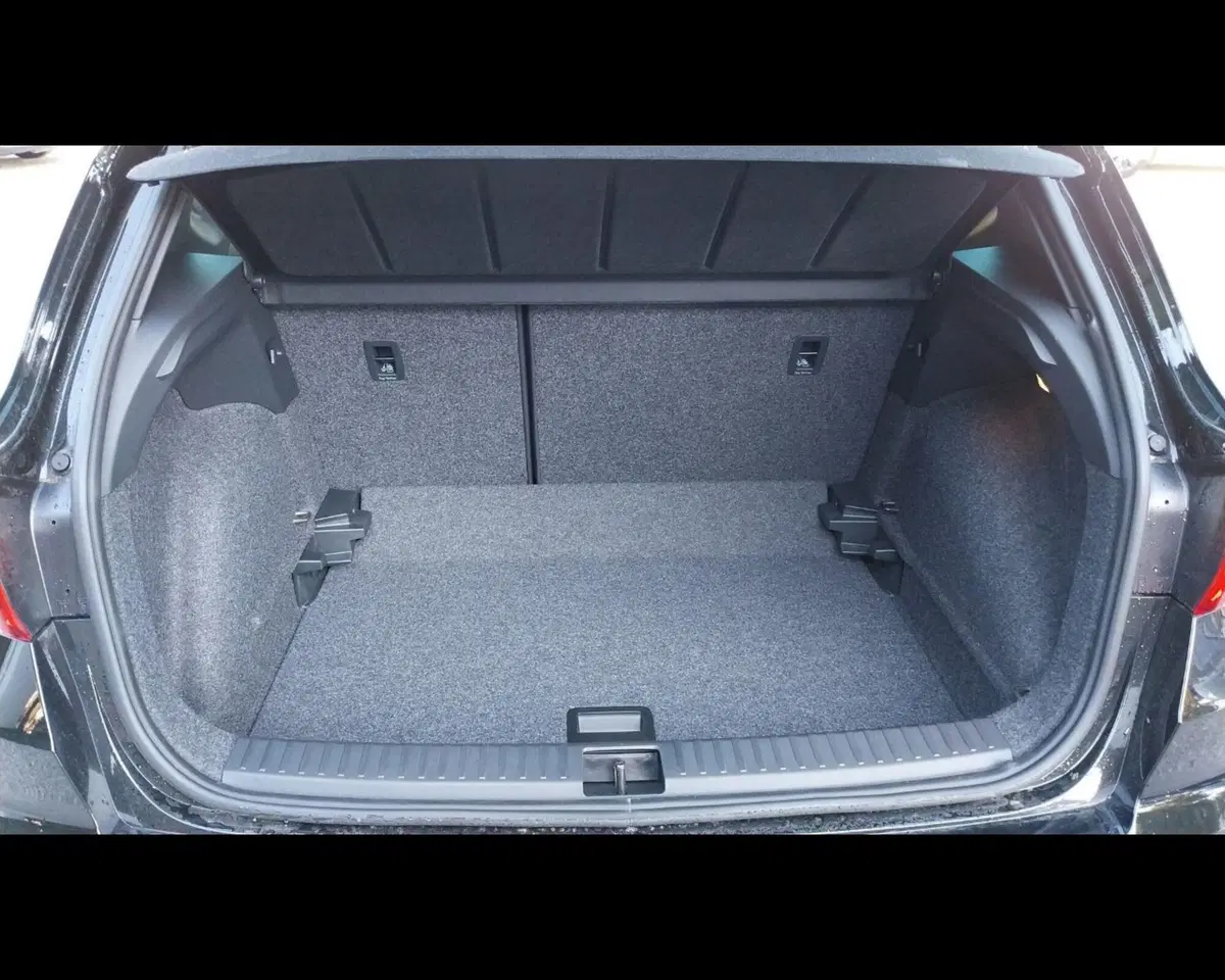 SEAT Arona nuova a Forlì-Cesena (12)