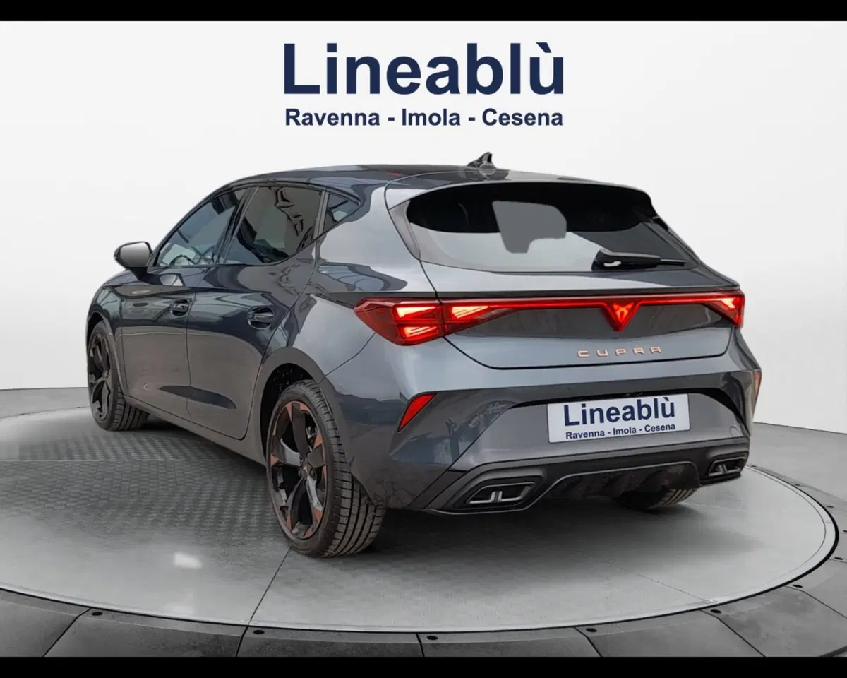Cupra Leon nuova a Ravenna (3)