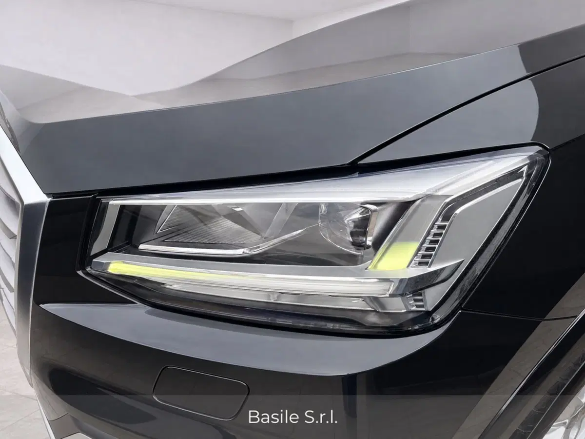 Audi Q2 usata a Taranto (3)