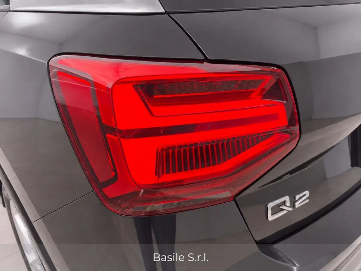 Audi Q2 usata a Taranto (4)