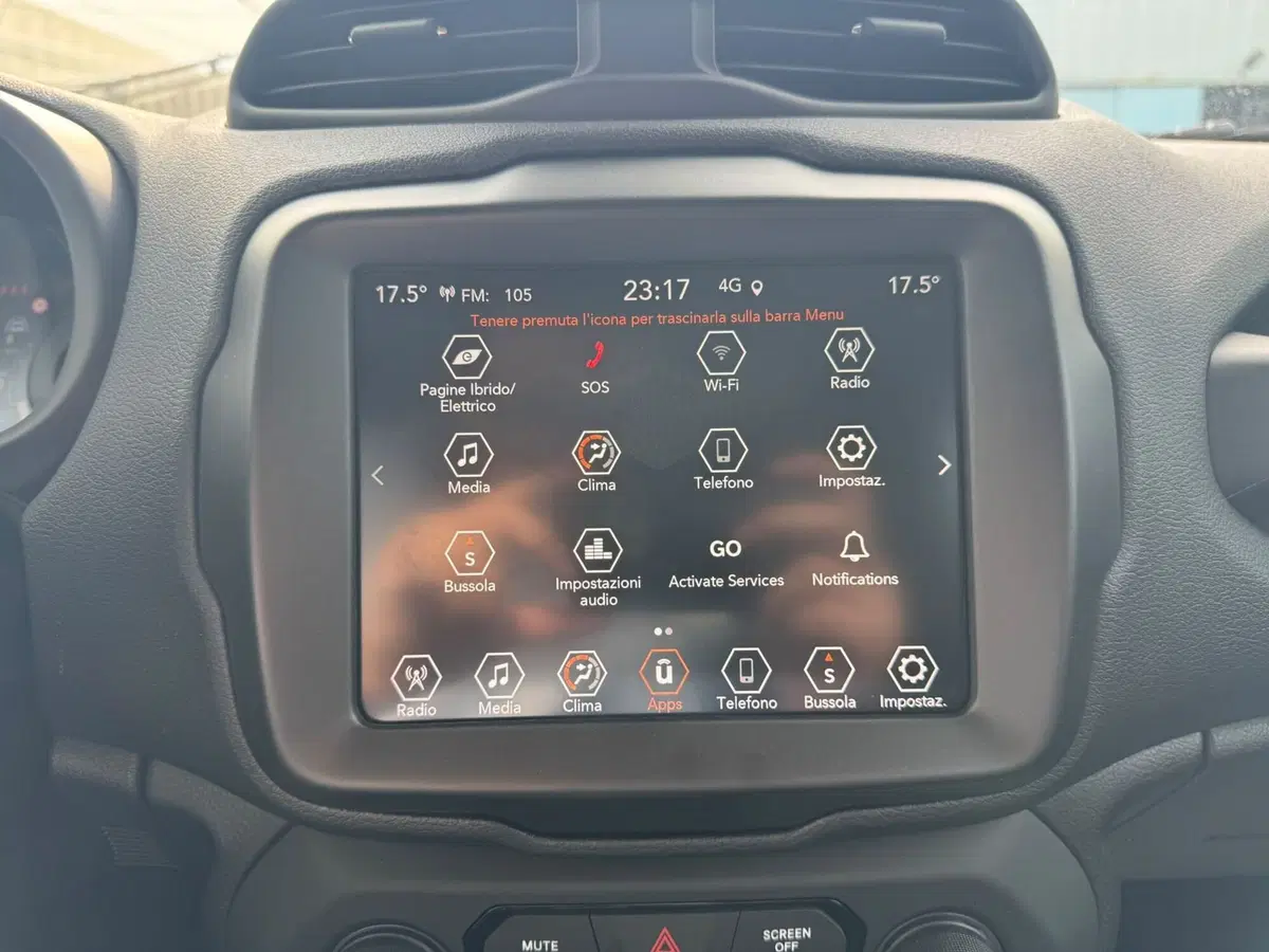 Jeep Renegade nuova a Monza e Brianza (11)