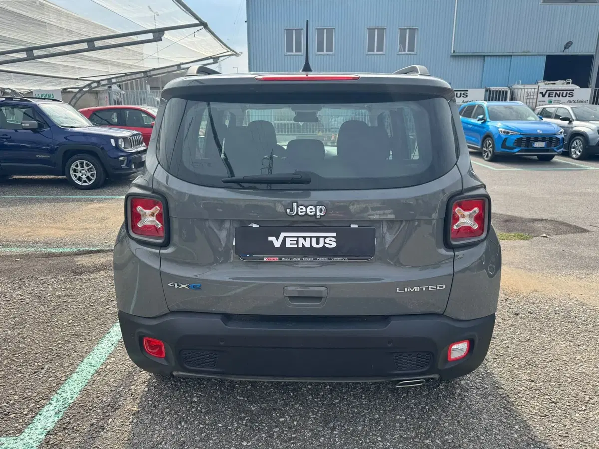 Jeep Renegade nuova a Monza e Brianza (5)